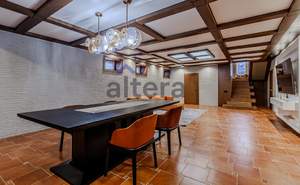 Дом 320м², 2-этажный, участок 7 сот.