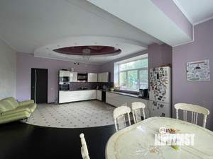 Коттедж 453м², 3-этажный, участок 8 сот.