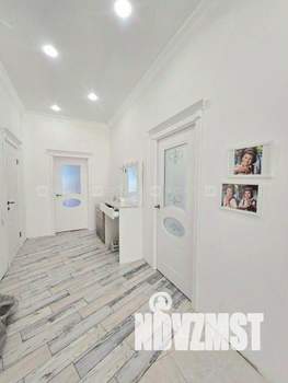 Дом 222м², 2-этажный, участок 10 сот.