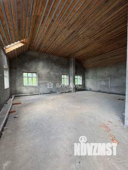 Дом 565м², 3-этажный, участок 8 сот.