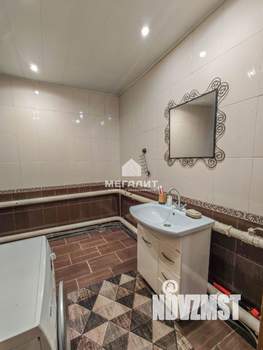 Дом 274м², 2-этажный, участок 6 сот.