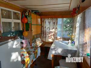 Дом 12м², 2-этажный, участок 6 сот.