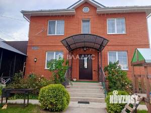 Дом 158м², 2-этажный, участок 6 сот.