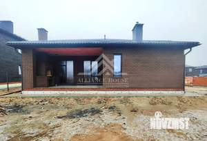 Дом 180м², 1-этажный, участок 7 сот.