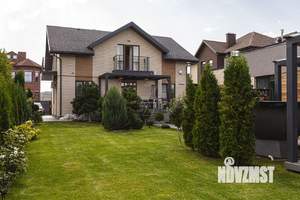 Дом 271м², 2-этажный, участок 8 сот.