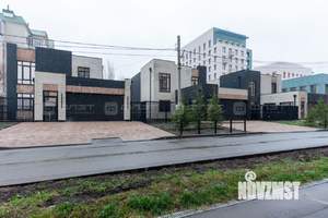 Дом 192м², 2-этажный, участок 4 сот.