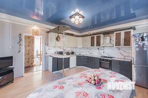 Дом 163м², 2-этажный, участок 6 сот.