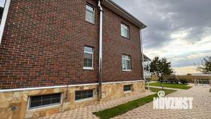 Дом 249м², 3-этажный, участок 10 сот.