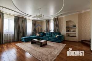 Коттедж 280м², 2-этажный, участок 9 сот.