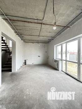 Дом 136м², 2-этажный, участок 5 сот.