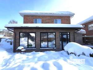 Коттедж 133м², 2-этажный, участок 5 сот.