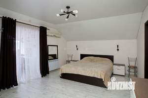 Дом 239м², 2-этажный, участок 14 сот.