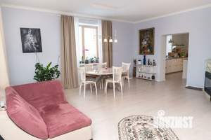 Дом 377м², 2-этажный, участок 12 сот.