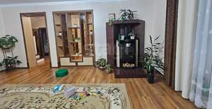 Дом 180м², 2-этажный, участок 7 сот.