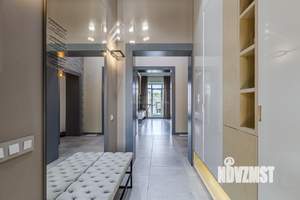 Дом 271м², 2-этажный, участок 8 сот.