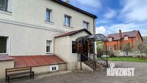 Дом 371м², 3-этажный, участок 13 сот.