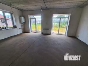 Коттедж 140м², 2-этажный, участок 10 сот.