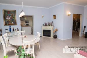 Дом 377м², 2-этажный, участок 12 сот.