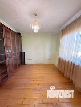 Коттедж 200м², 2-этажный, участок 6 сот.