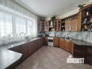 Дом 230м², 2-этажный, участок 5 сот.