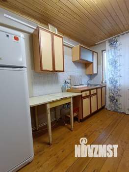 Дом 61м², 2-этажный, участок 6 сот.