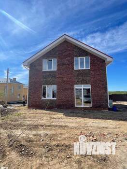 Коттедж 135м², 2-этажный, участок 6 сот.