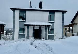 Дом 205м², 2-этажный, участок 8 сот.