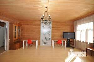 Дом 300м², 2-этажный, участок 11 сот.