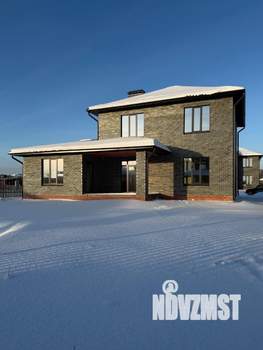 Коттедж 212м², 2-этажный, участок 8 сот.