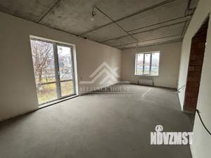 Дом 142м², 2-этажный, участок 6 сот.