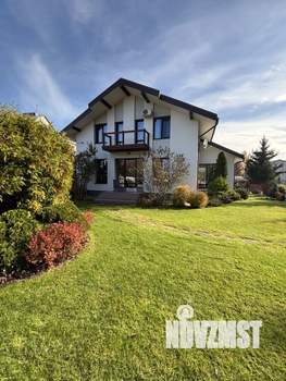 Дом 235м², 3-этажный, участок 8 сот.