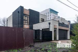 Дом 192м², 2-этажный, участок 4 сот.