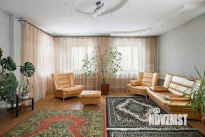 Дом 230м², 2-этажный, участок 5 сот.