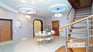 Дом 181м², 2-этажный, участок 7 сот.