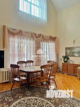 Дом 400м², 3-этажный, участок 16 сот.