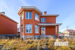 Дом 249м², 3-этажный, участок 5 сот.