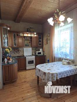 Коттедж 285м², 3-этажный, участок 12 сот.