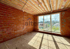 Дом 160м², 2-этажный, участок 5 сот.