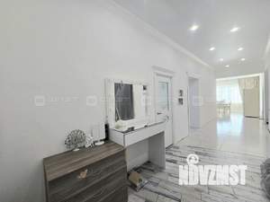 Дом 222м², 2-этажный, участок 10 сот.