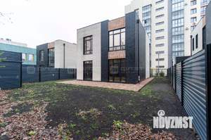 Дом 192м², 2-этажный, участок 4 сот.