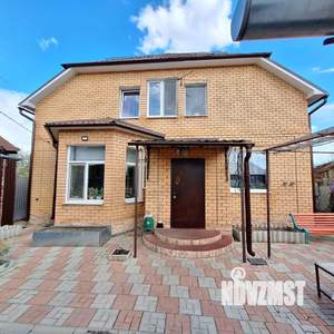 Коттедж 230м², 2-этажный, участок 7 сот.