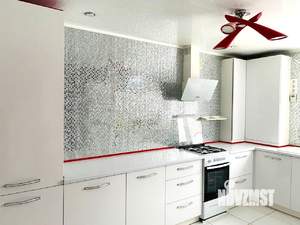 Дом 83м², 2-этажный, участок 4 сот.