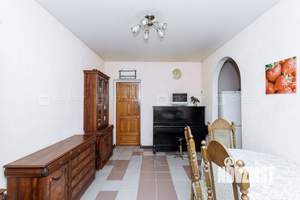 Дом 295м², 2-этажный, участок 11 сот.