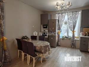 Дом 158м², 2-этажный, участок 6 сот.