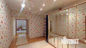 Дом 176м², 2-этажный, участок 10 сот.