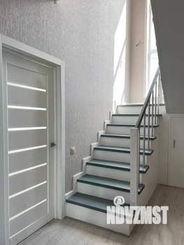 Коттедж 140м², 2-этажный, участок 6 сот.