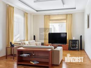 Дом 800м², 2-этажный, участок 18 сот.