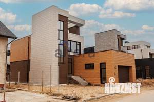 Коттедж 233м², 2-этажный, участок 6 сот.