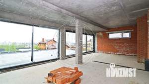 Дом 480м², 3-этажный, участок 6 сот.