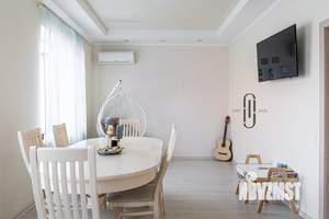 Дом 189м², 2-этажный, участок 5 сот.